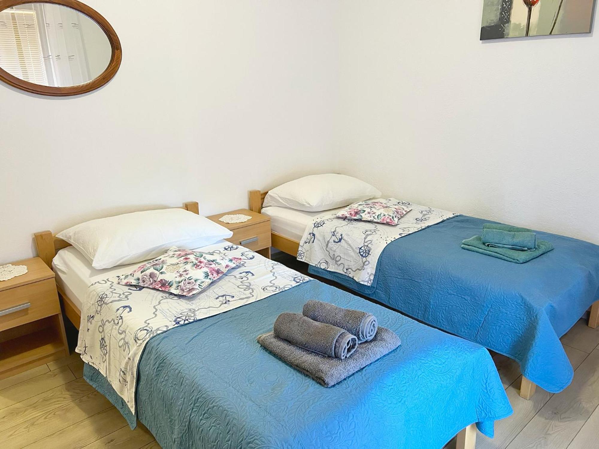 Apartments Ares Rovinj Eksteriør billede