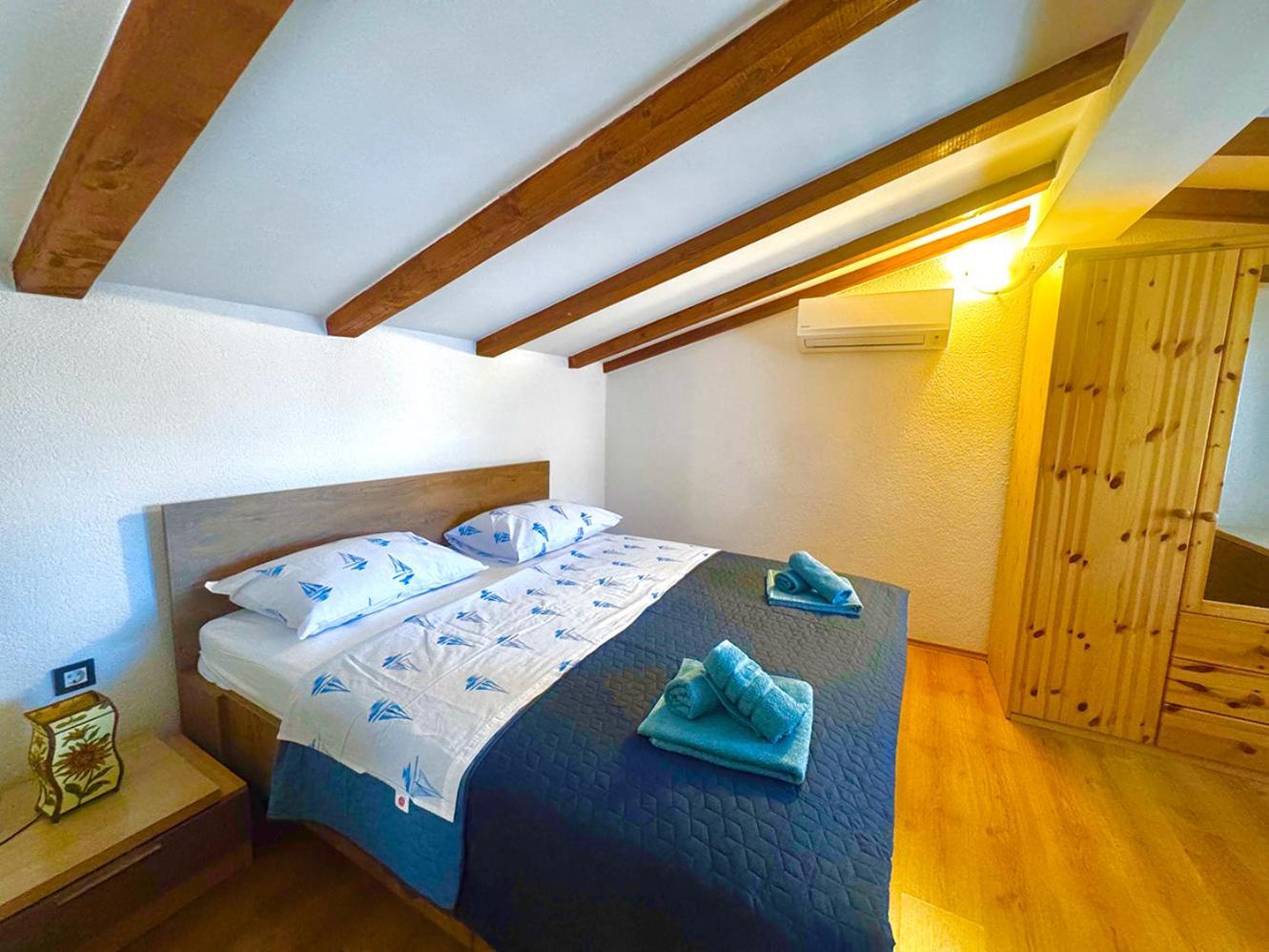Apartments Ares Rovinj Eksteriør billede