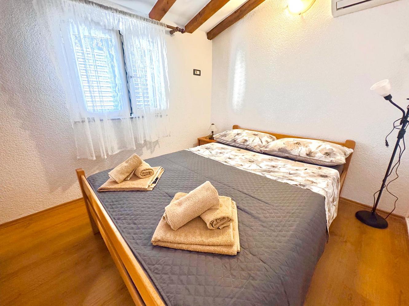 Apartments Ares Rovinj Eksteriør billede
