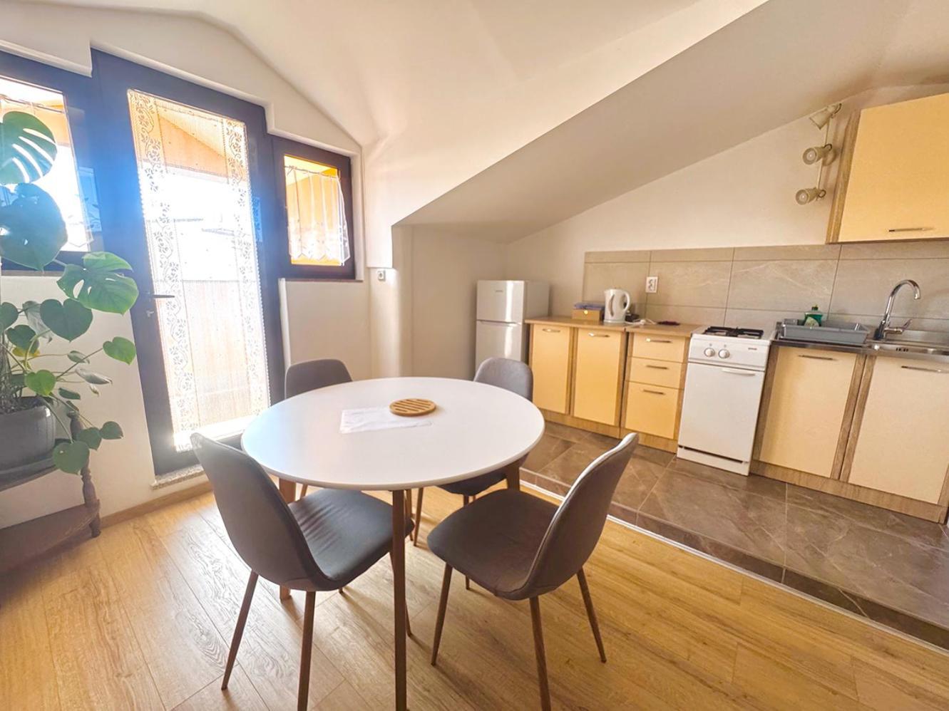 Apartments Ares Rovinj Eksteriør billede
